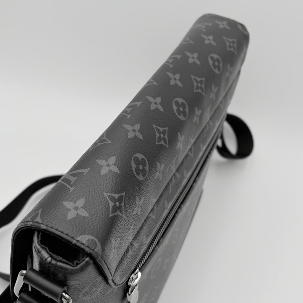 Louis Vuitton District Monogram Eclipse Messenger Bag ' Black ' | SUPER CLEAN!