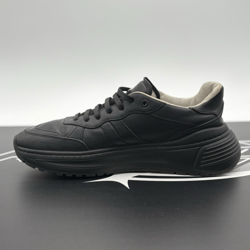 Size 42.5 (9.5 US) - Bottega Veneta Calf Leather Speedster Sneakers ' Black '