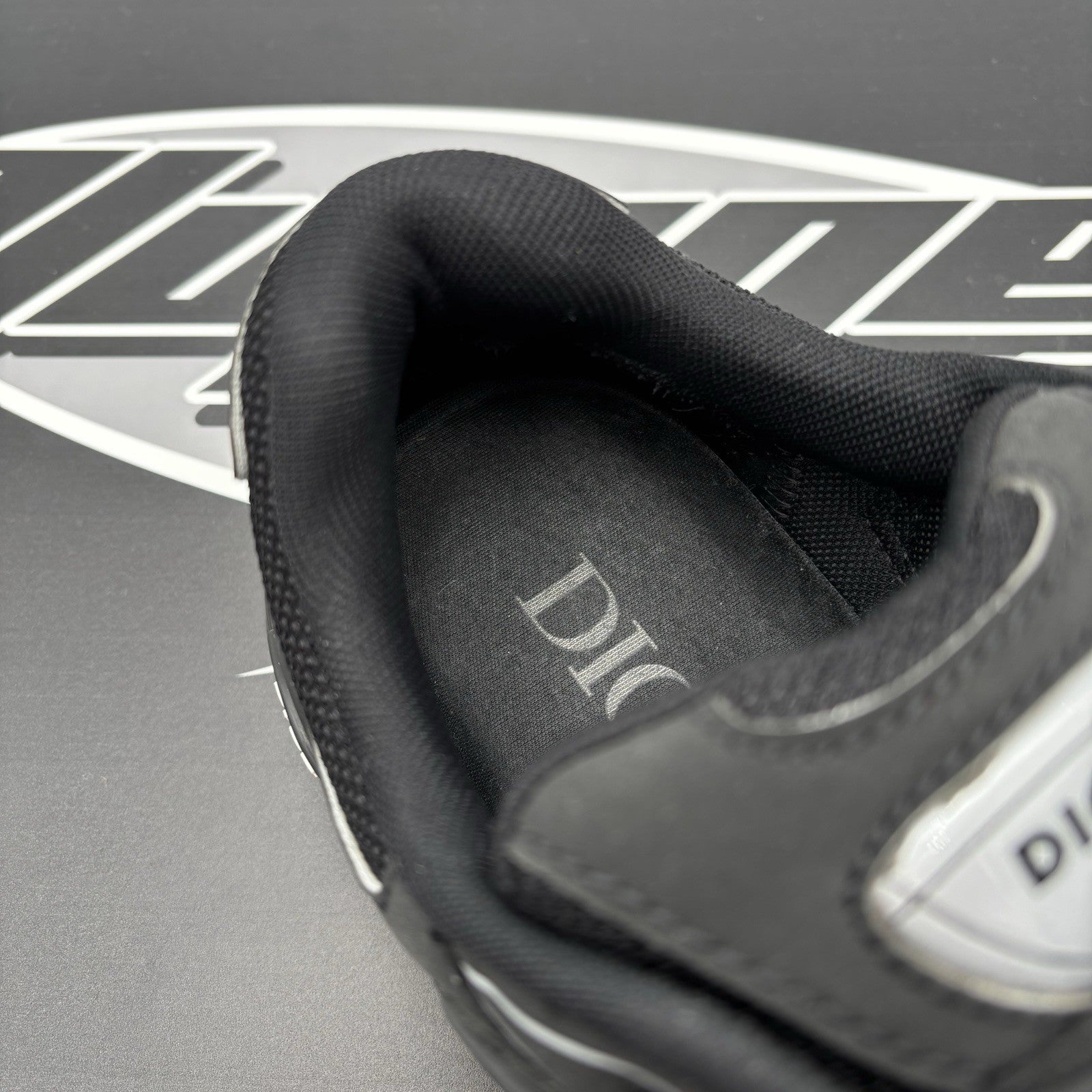Size 41 (8 US) Dior B30 Reflective Sneaker ' Black ' | GOOD CONDITION!