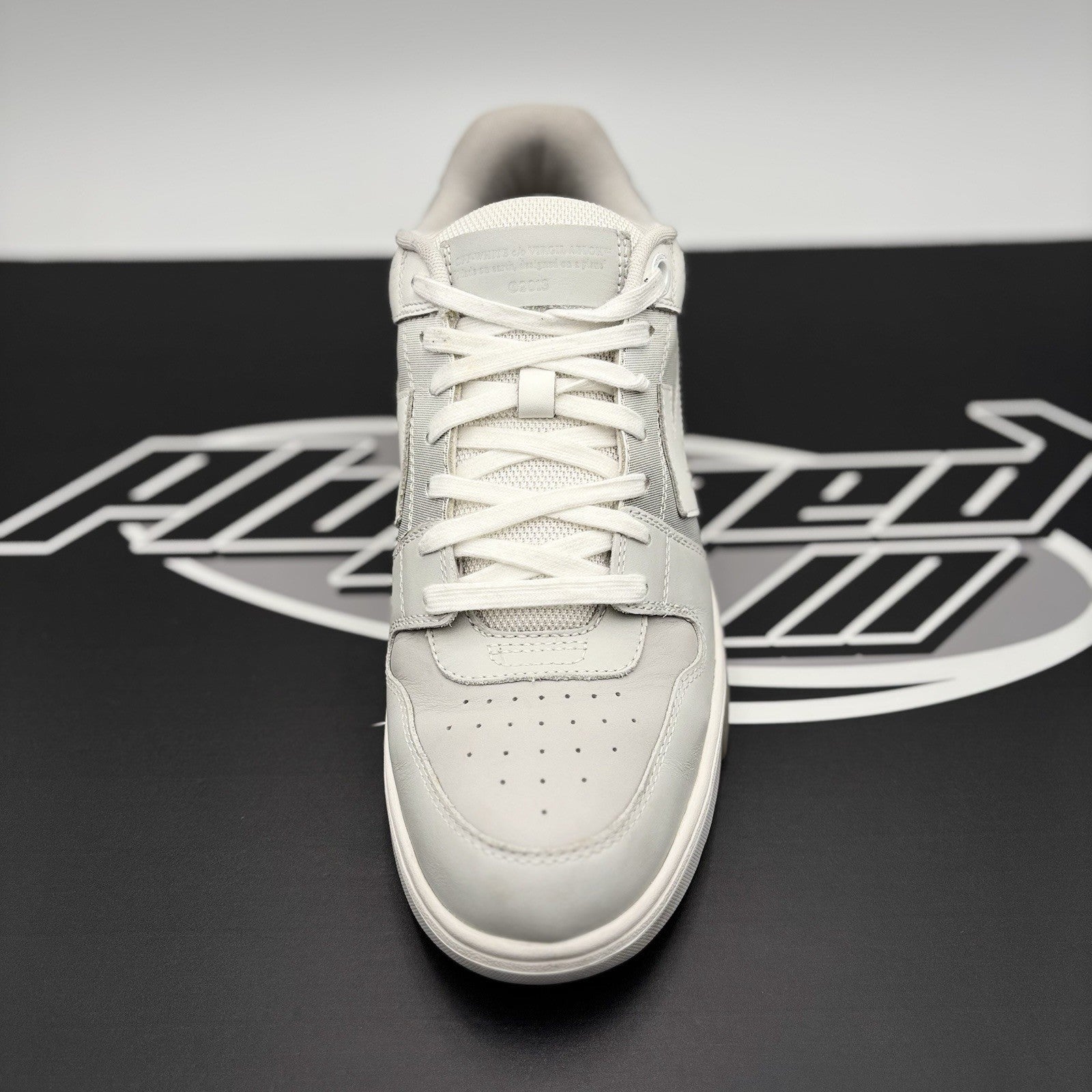 Size 43 (10 US) Off-White Out of Office ' Grey White ' | GREAT CONDITION!