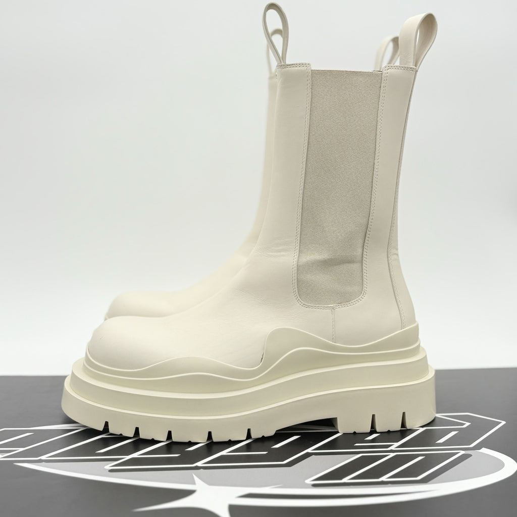 Size 40 (7 US) - Bottega Veneta Tire Boot ' Sea Salt ' | GREAT CONDITION!