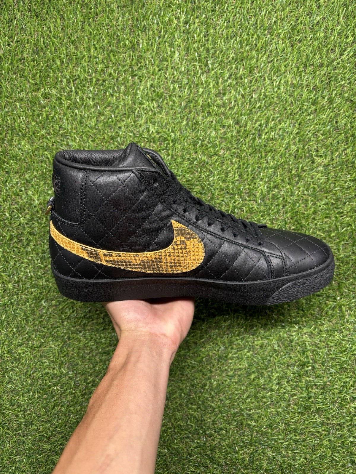 Size 11 - Nike Supreme x Zoom Blazer QS SB Mid Black Snakeskin | NEW!