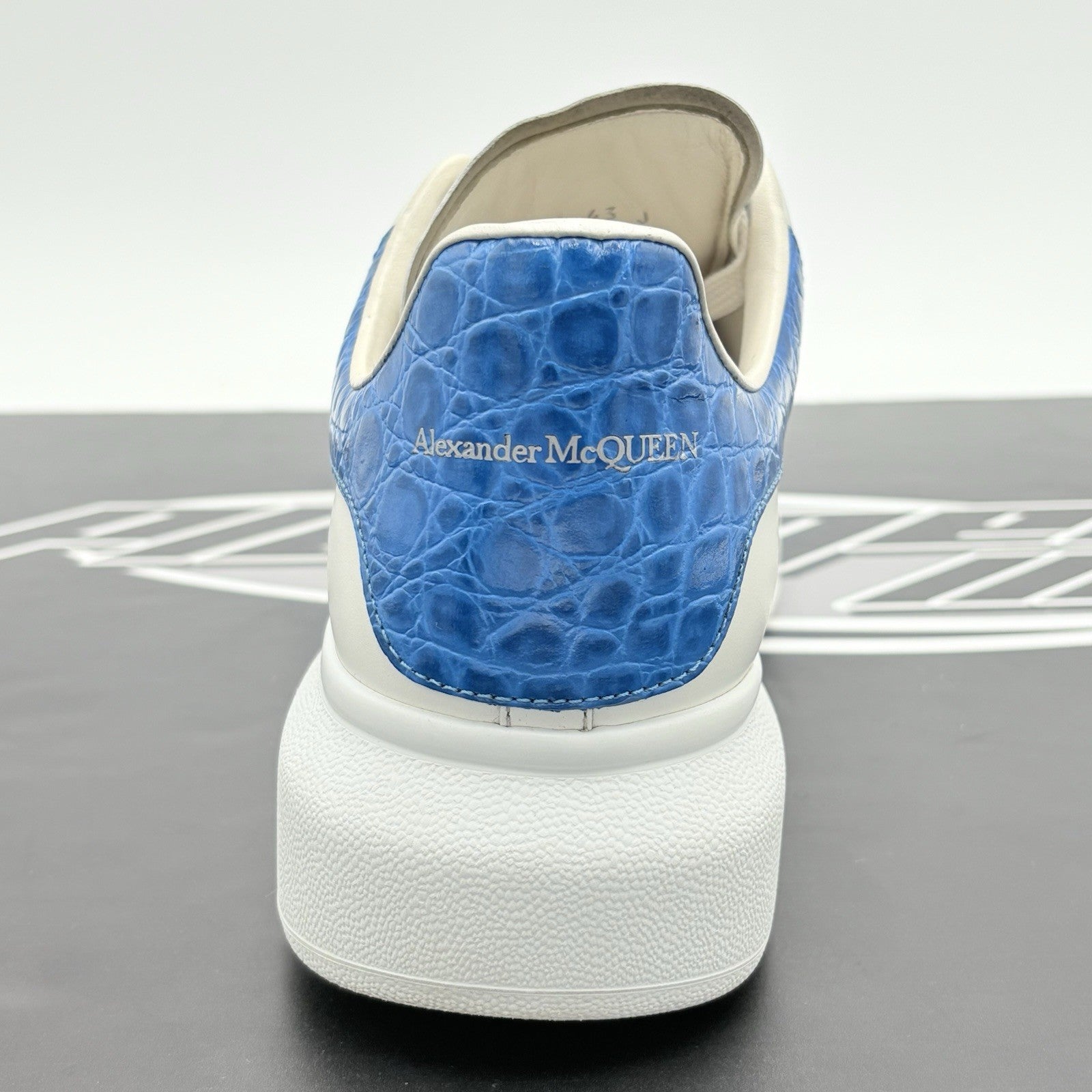 Size 43 (10 US) Alexander McQueen Oversized ' Ultramarine' | GREAT CONDITION!