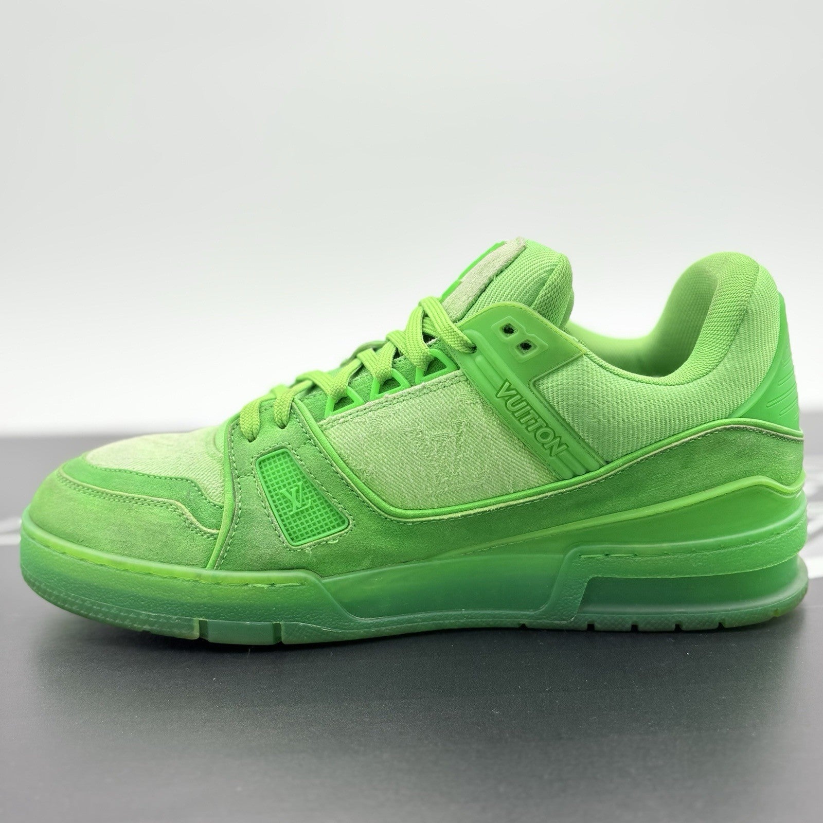 Size 7 LV (8-8.5 US) - Louis Vuitton Trainer ' Slime Green ' | GREAT CONDITION!