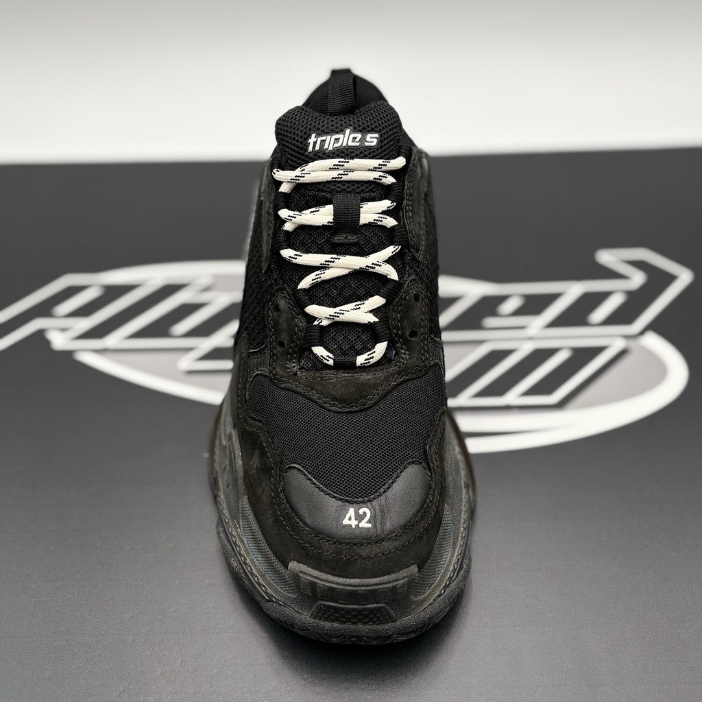 Size 42 (9 US) - Balenciaga Triple S ' Black ' | GOOD CONDITION!