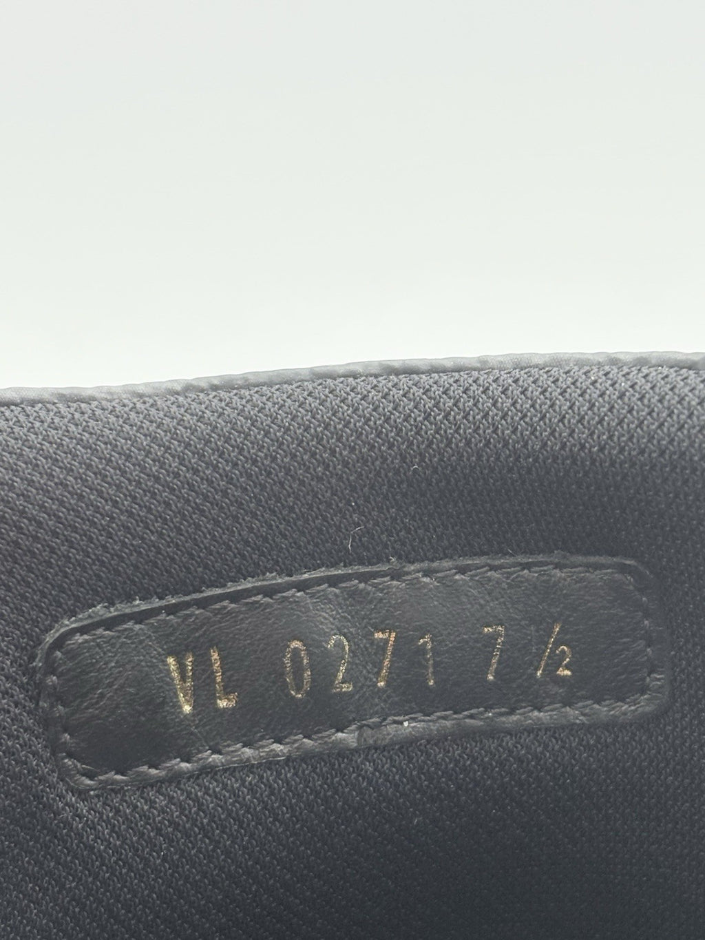Size 7.5 LV (8.5-9 US) - Louis Vuitton Trainer ' Black Monogram ' | GREAT COND!