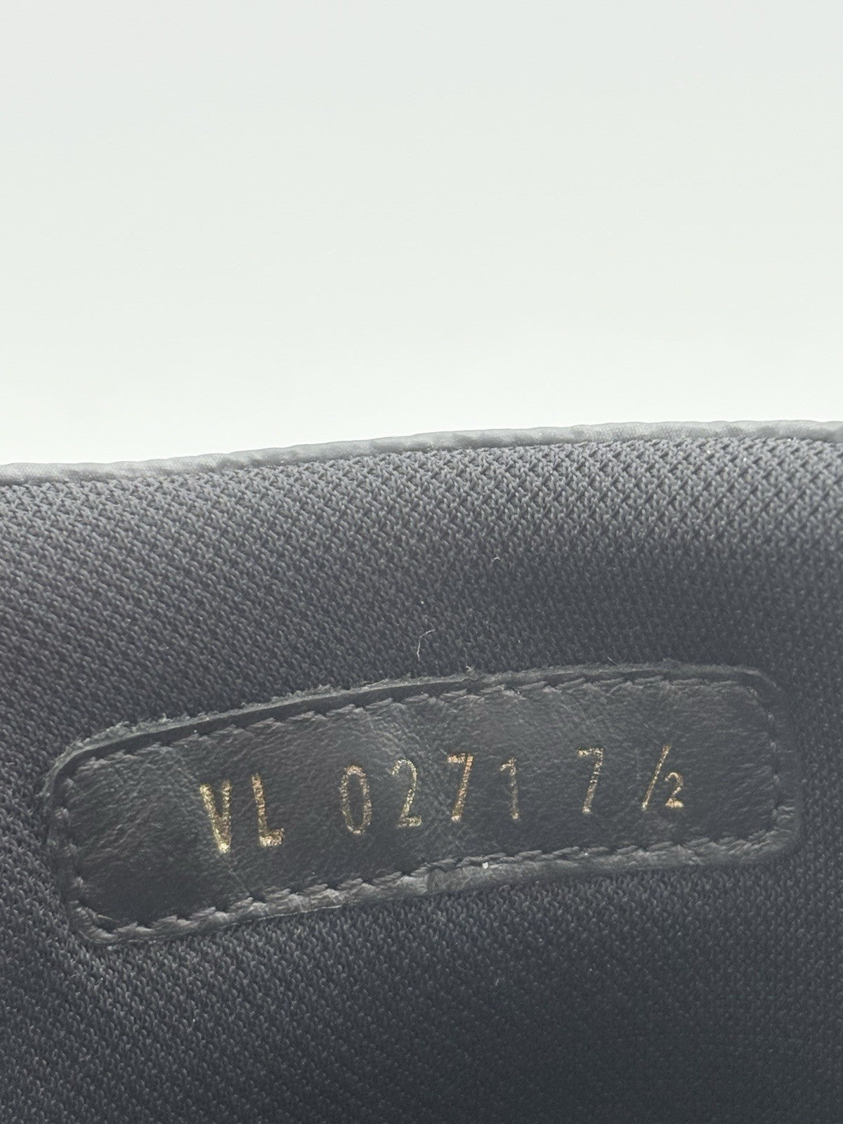 Size 7.5 LV (8.5-9 US) - Louis Vuitton Trainer ' Black Monogram ' | GREAT COND!