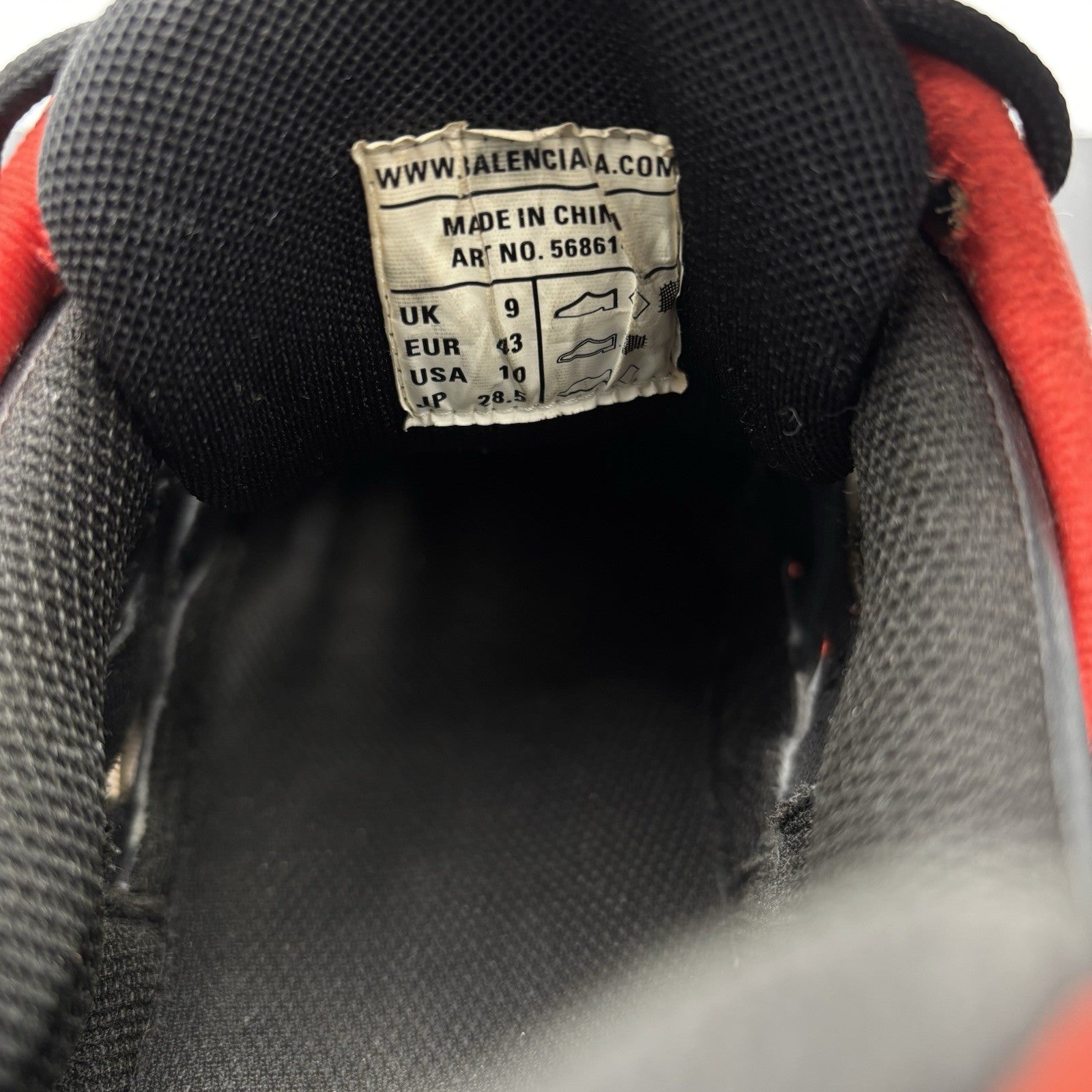Size 42 (9 US) - Balenciaga Track 2 Trainer ' Black, Orange  '