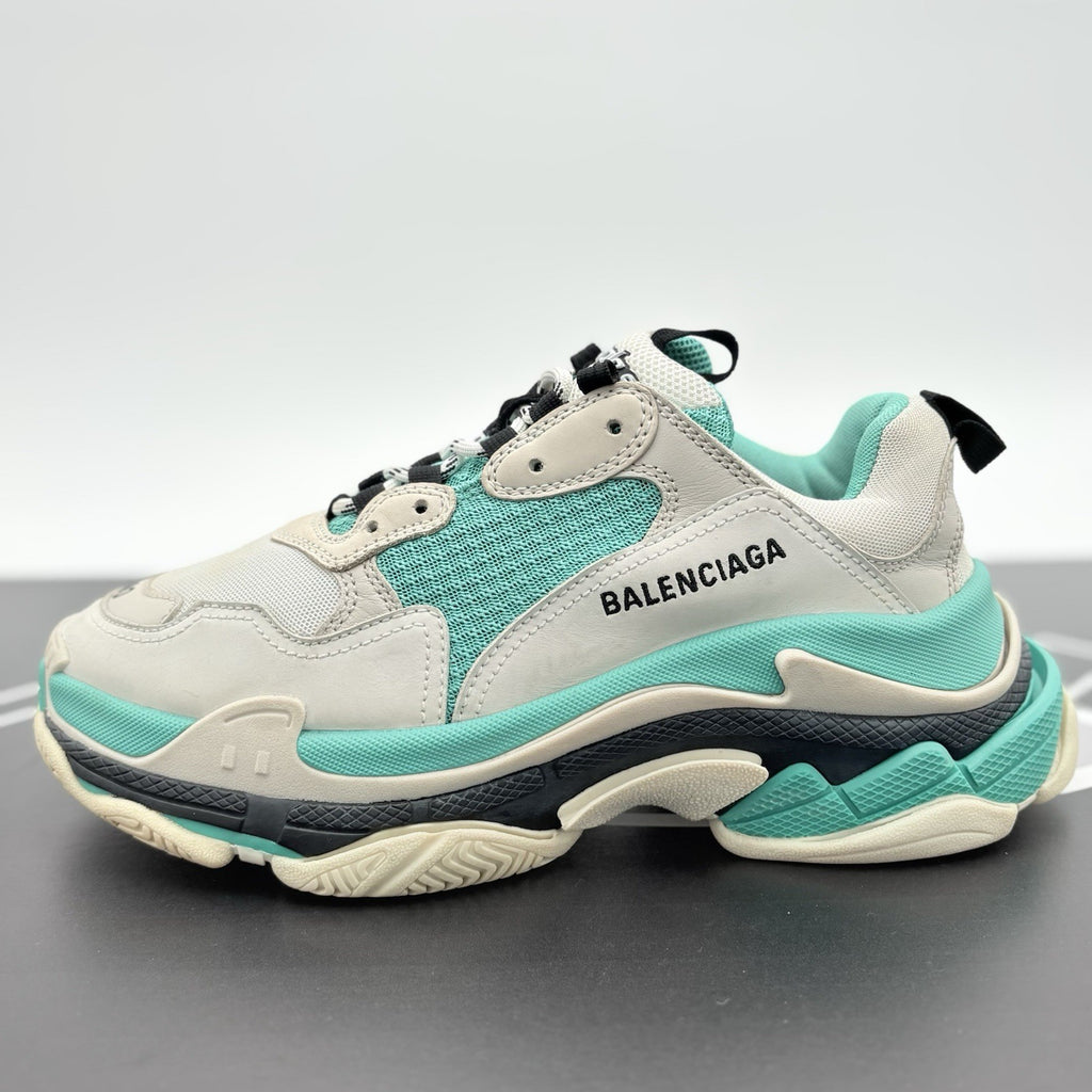 Size 40 - Balenciaga Triple S ' White Teal ' | GREAT CONDITION!