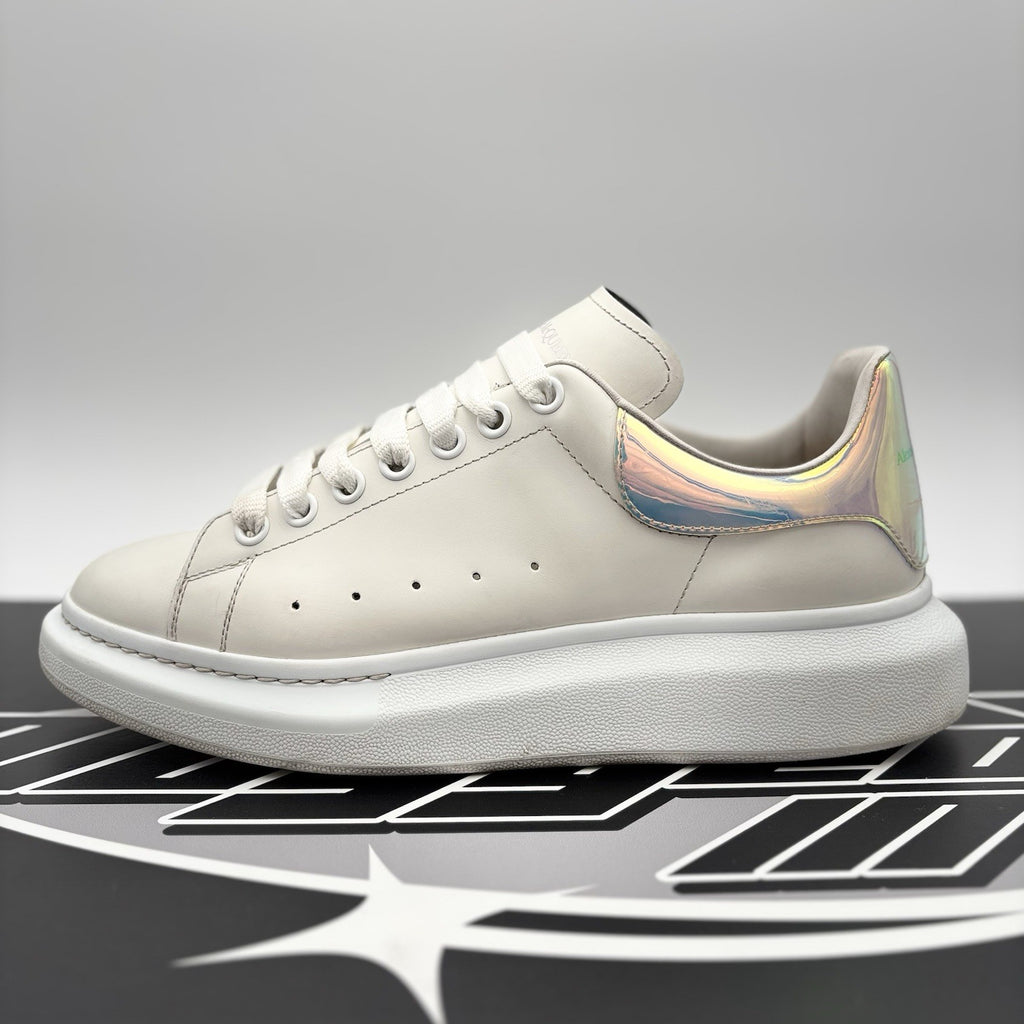 Size 43 (10 US) - Alexander McQueen ‘ Shock Pink ‘ | GREAT CONDITION!