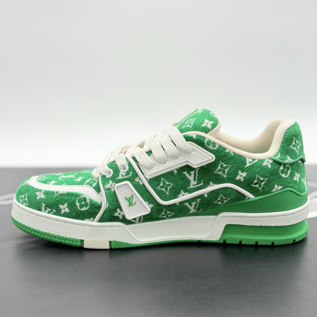 Size 8.5 LV (9.5-10 US) Louis Vuitton Trainer ' Green White Monogram ' | GREAT!