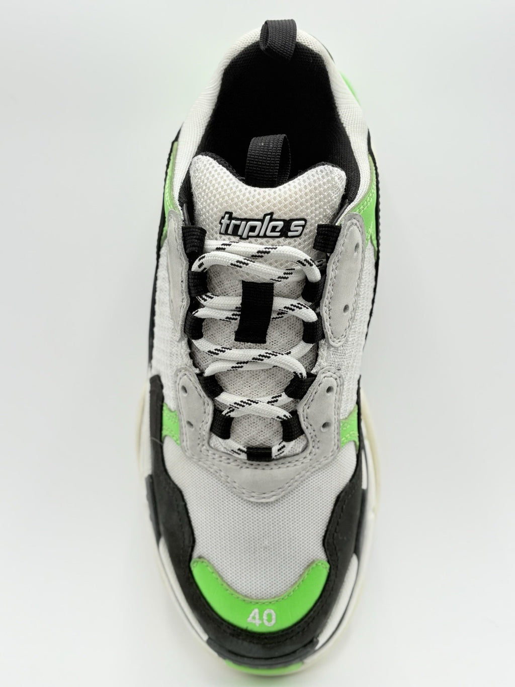 Size 40 - Balenciaga Triple S Sneaker ' Green Black ' | SUPER CLEAN!