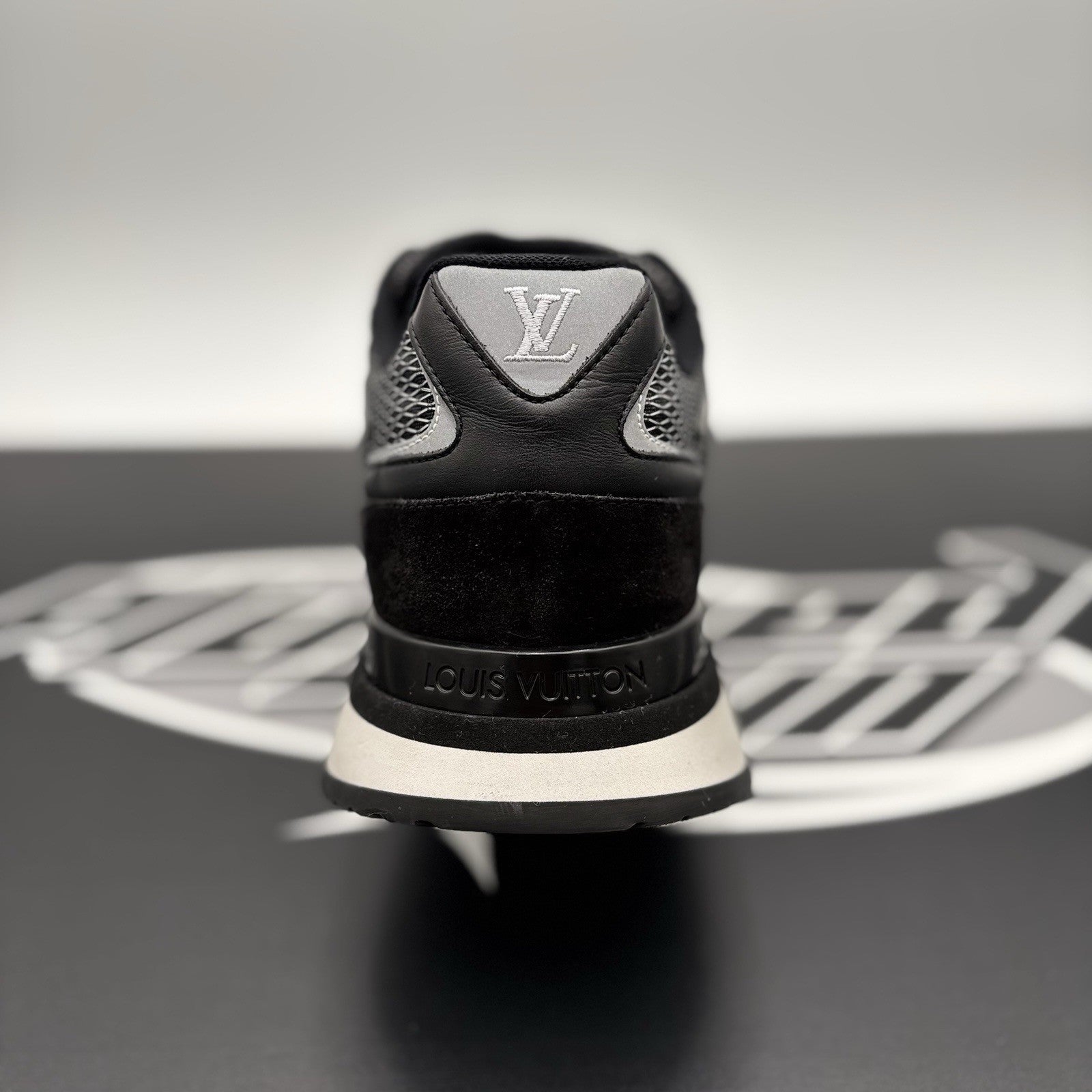 Size 8 LV (9-9.5 US) Louis Vuitton Run Away Low ' Black ' | EXCELLENT CONDITION!