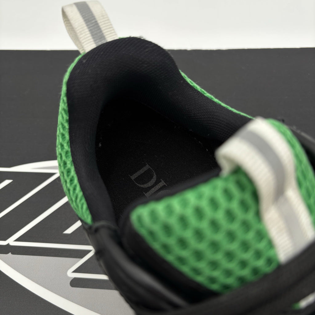 Size 42 (9 US) - Dior B22 Sneaker ' Green White Black ' | GREAT CONDITION!