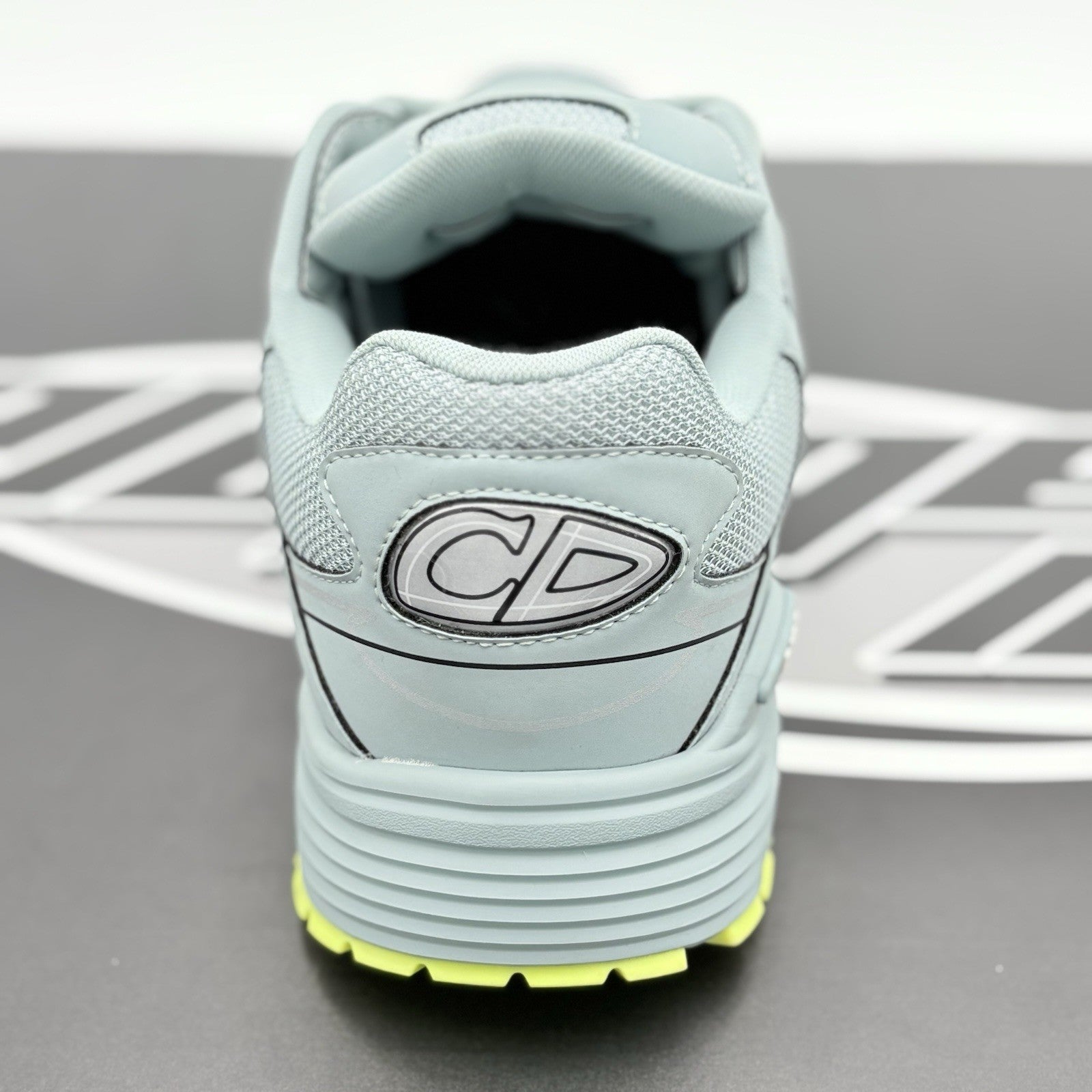 Size 41 (8 US) Dior B30 Reflective CD30 ' Blue Neon Yellow ' | EXCELLENT COND!