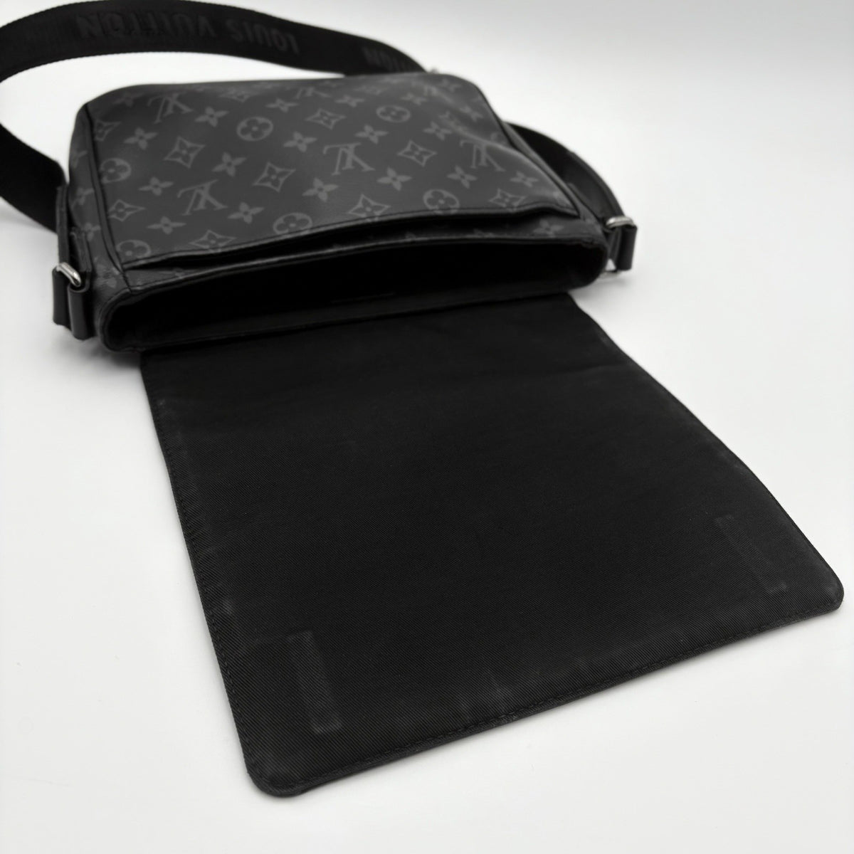District PM Monogram Eclipse Messenger Bag Black — photo 8