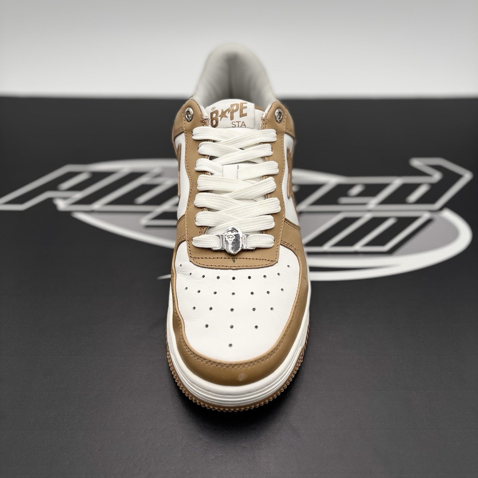 Size 10 - A Bathing Ape Bape Sta ' White Beige ' | GREAT CONDITION!
