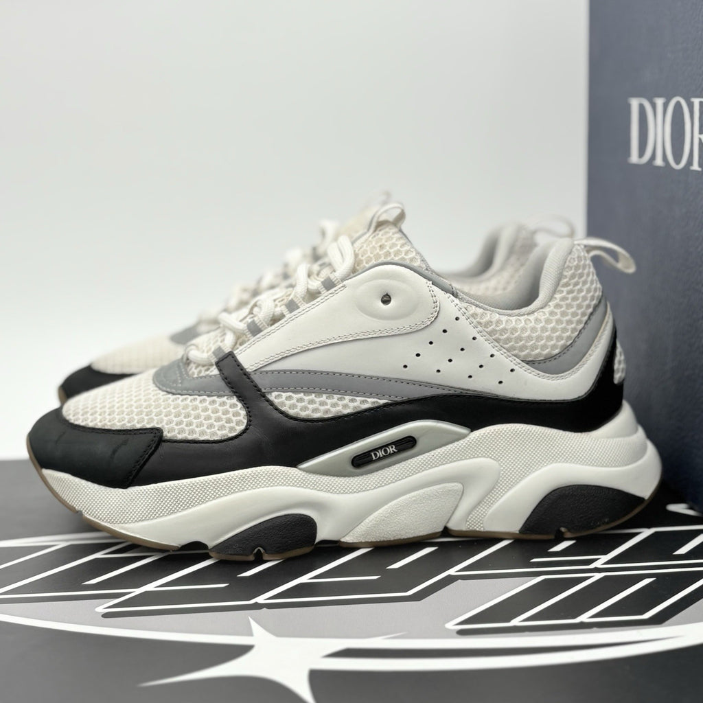 Size 42 (9 US) - Dior B22 Sneaker ' White Black ' | GOOD CONDITION!