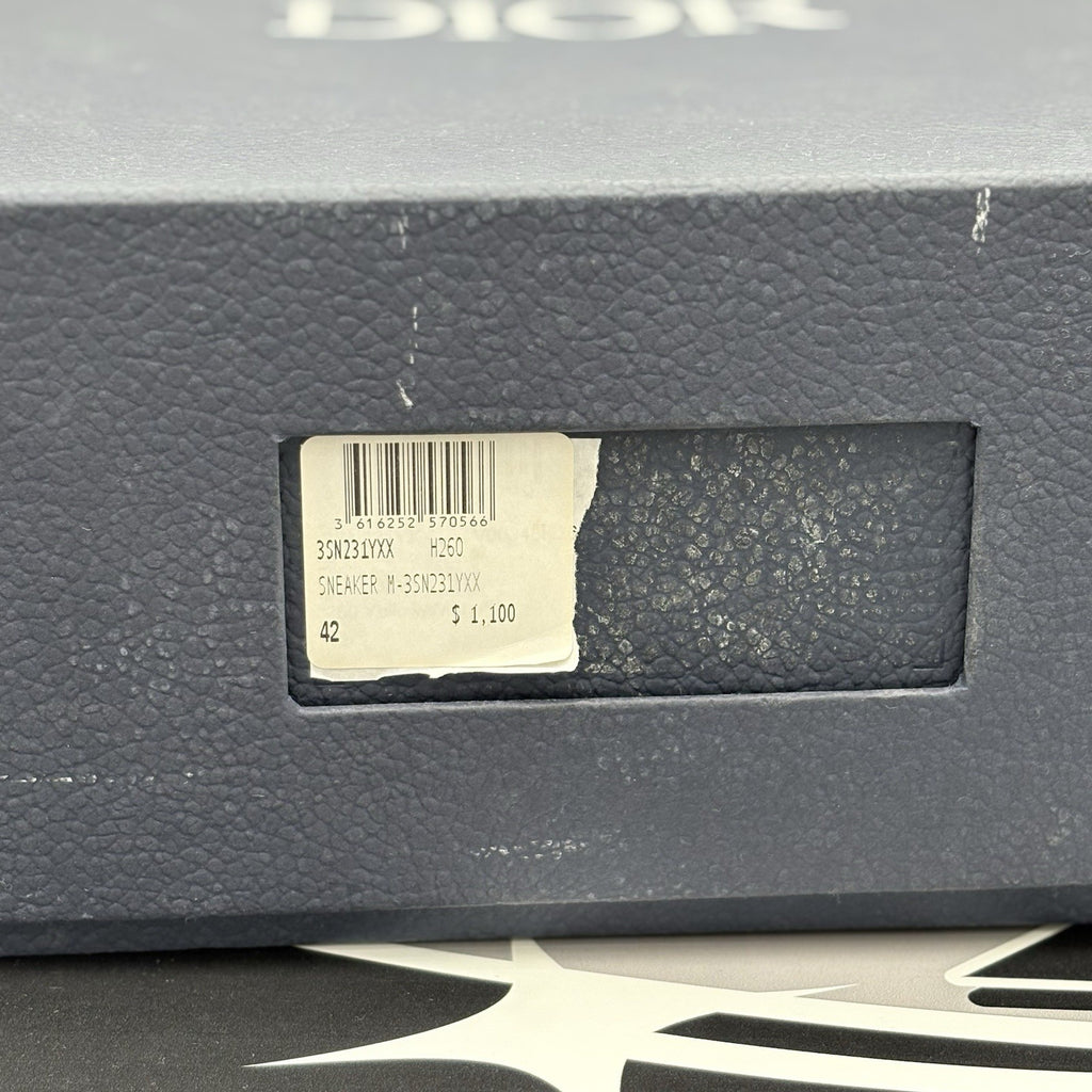 Size 42 (9 US) Dior B30 Reflective ' Grey Light Pink ' | EXCELLENT CONDITION!