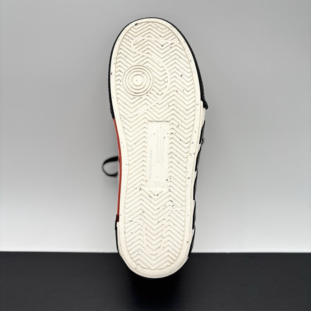 Size 41 (8 US) Off-White Vulc Sneaker ' Canvas White, Black ' | GOOD CONDITION!