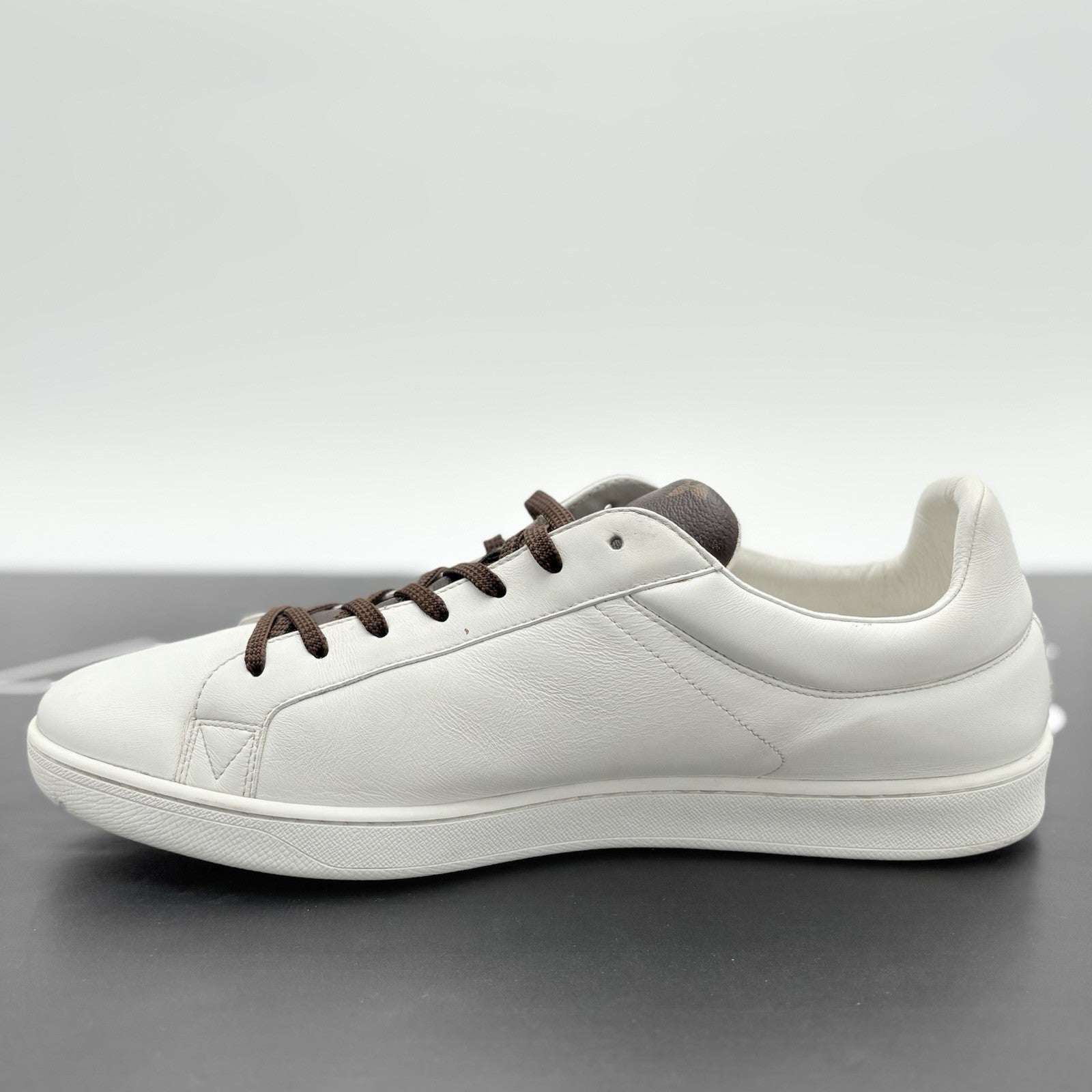 Size 10.5 LV (11.5-12 US) Louis Vuitton Luxembourg ' White ' | GOOD CONDITION!