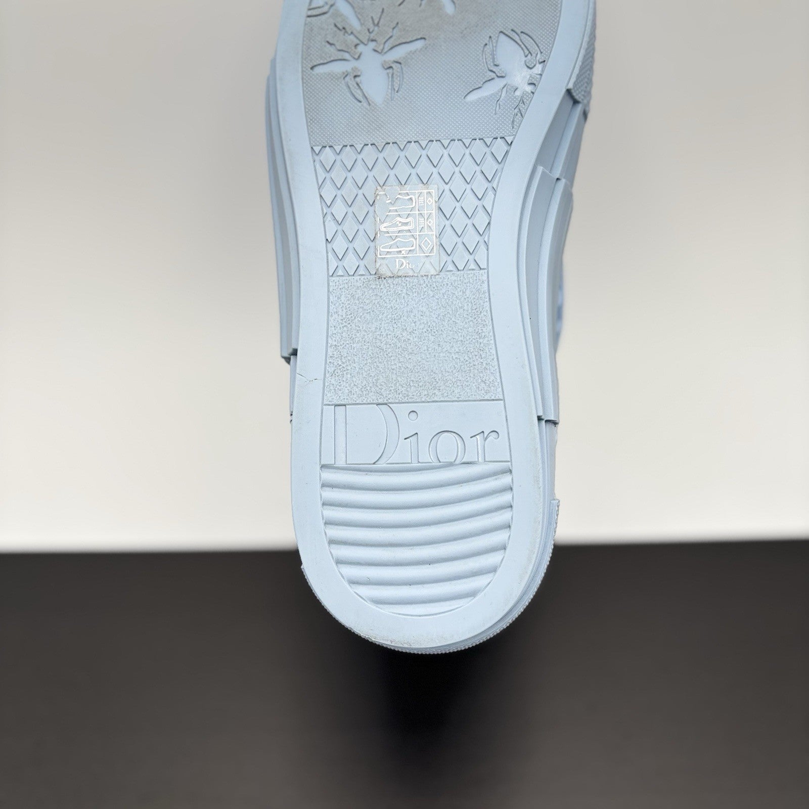 Size 43 (10 US) Dior B23 High Oblique Mirage Quilted  'Light Blue' | GREAT COND!