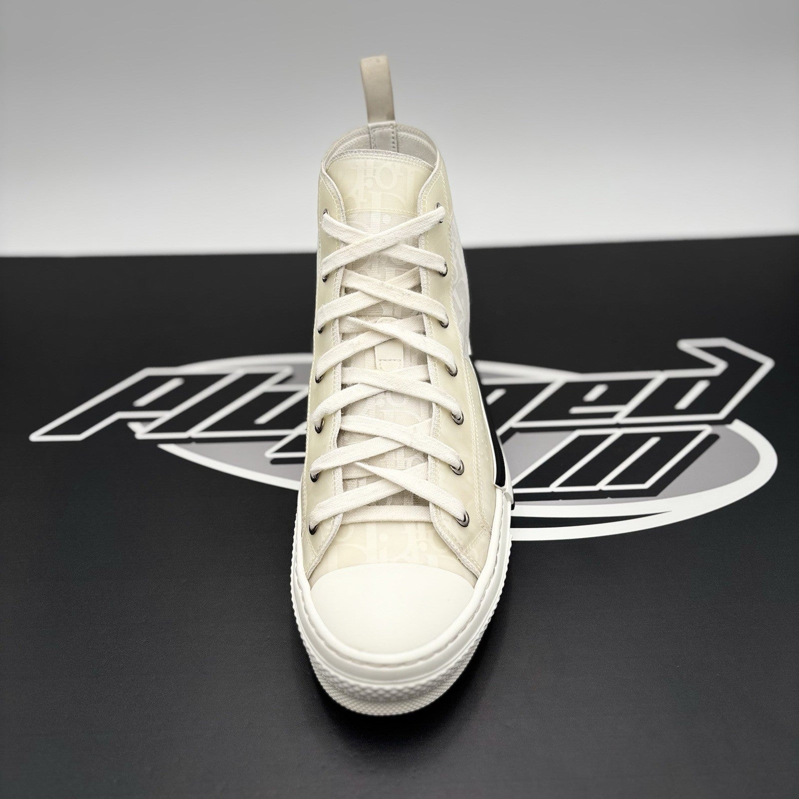 Size 42 (9 US) - Dior B23 High ' White ' | GREAT CONDITION!