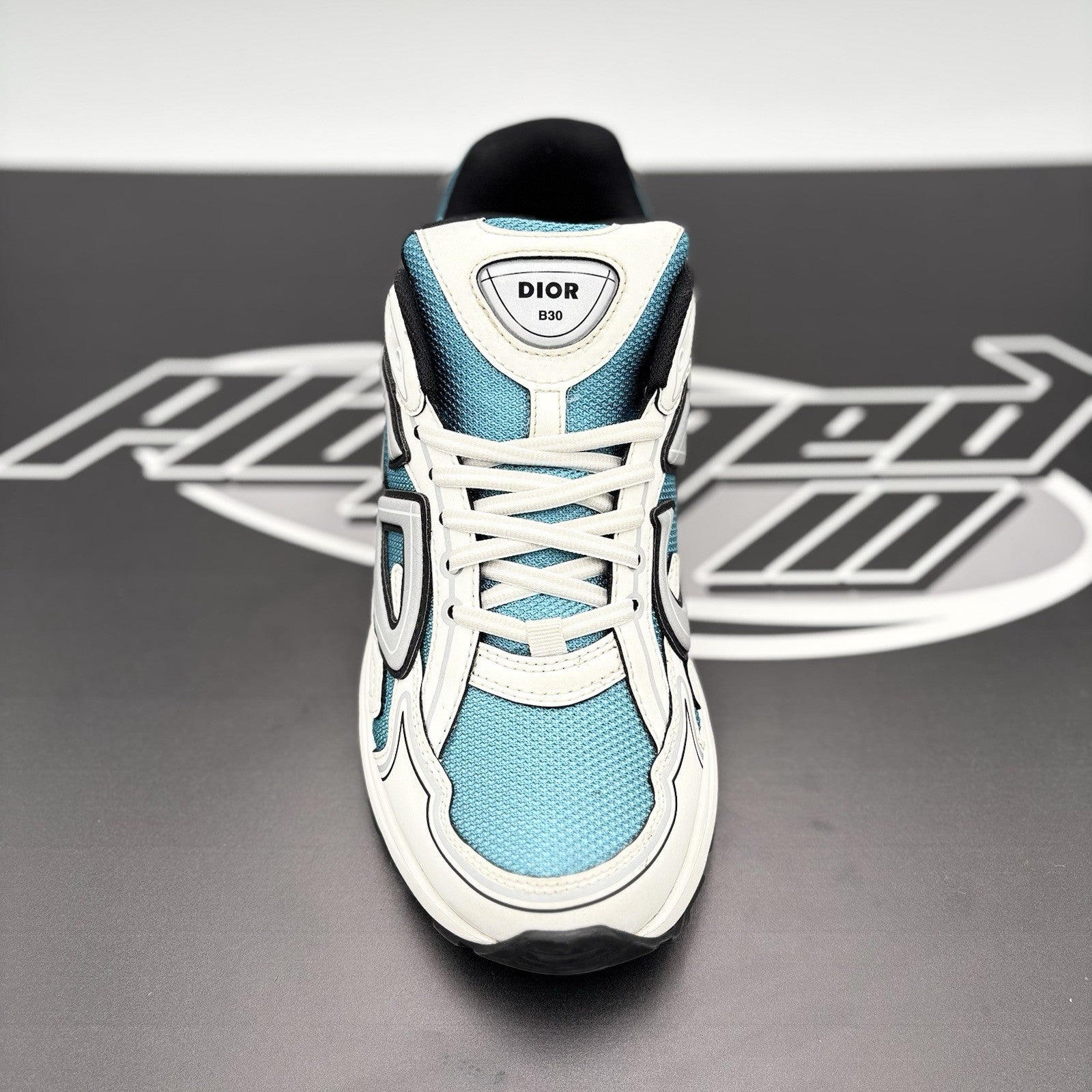 Size 42 (9 US) - Dior B30 Reflective Sneaker ' White Blue ' | GREAT CONDITION!