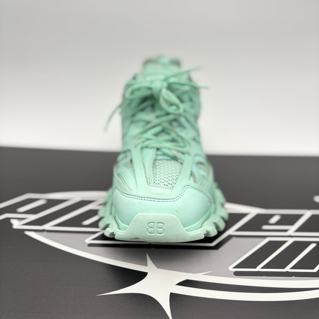 Size 44 (11 US) - Balenciaga Track ' Mint ' | GREAT CONDITION!