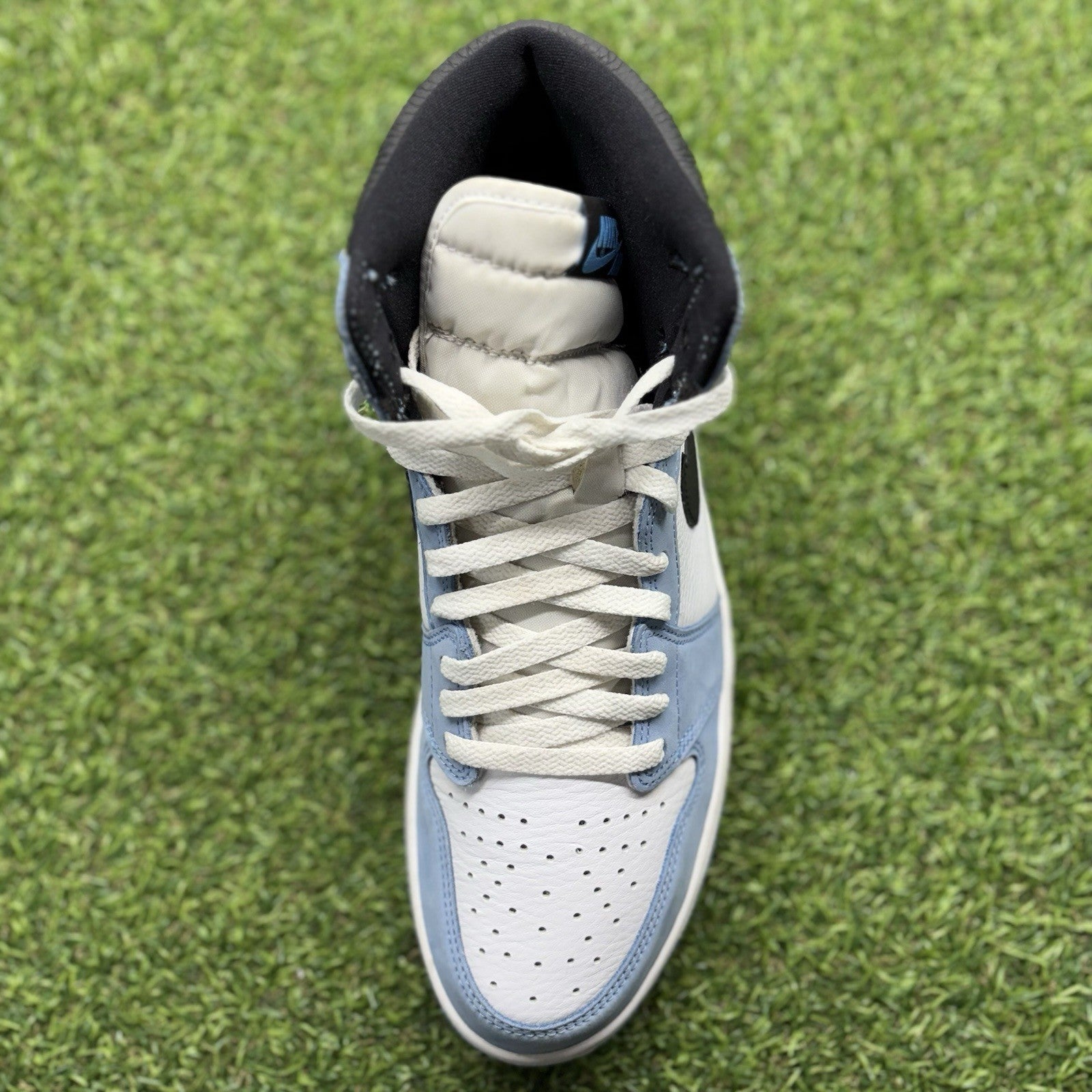 Size 11 - Air Jordan 1 Retro OG High ' University Blue ' | GREAT CONDITION!