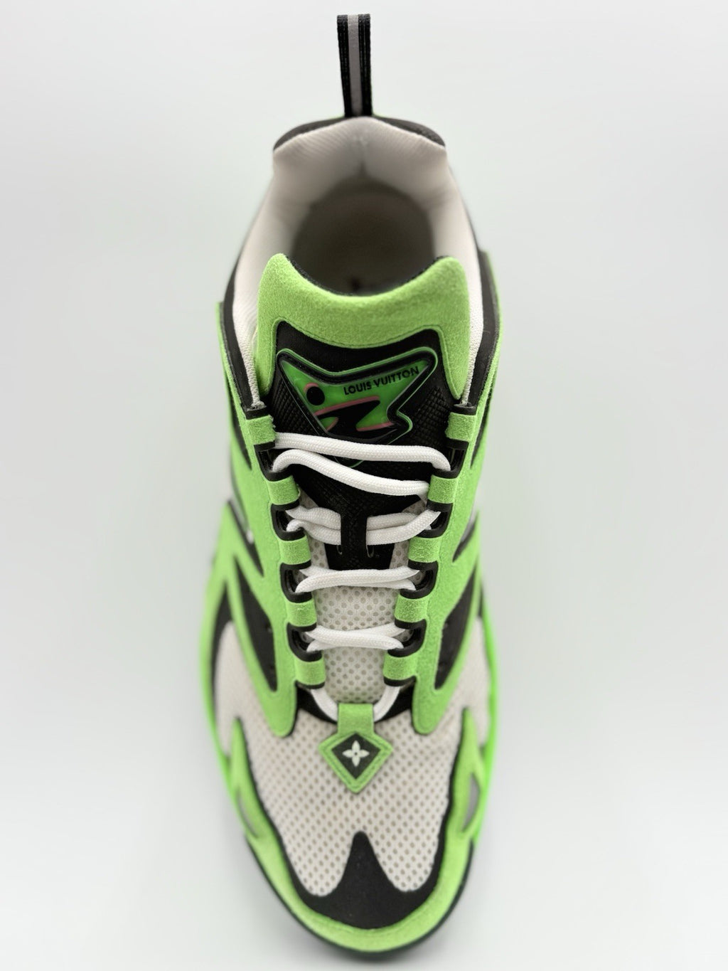 Size 7 LV (8-8.5 US) Louis Vuitton Tactic Runner ' Green ' | GREAT CONDITION!