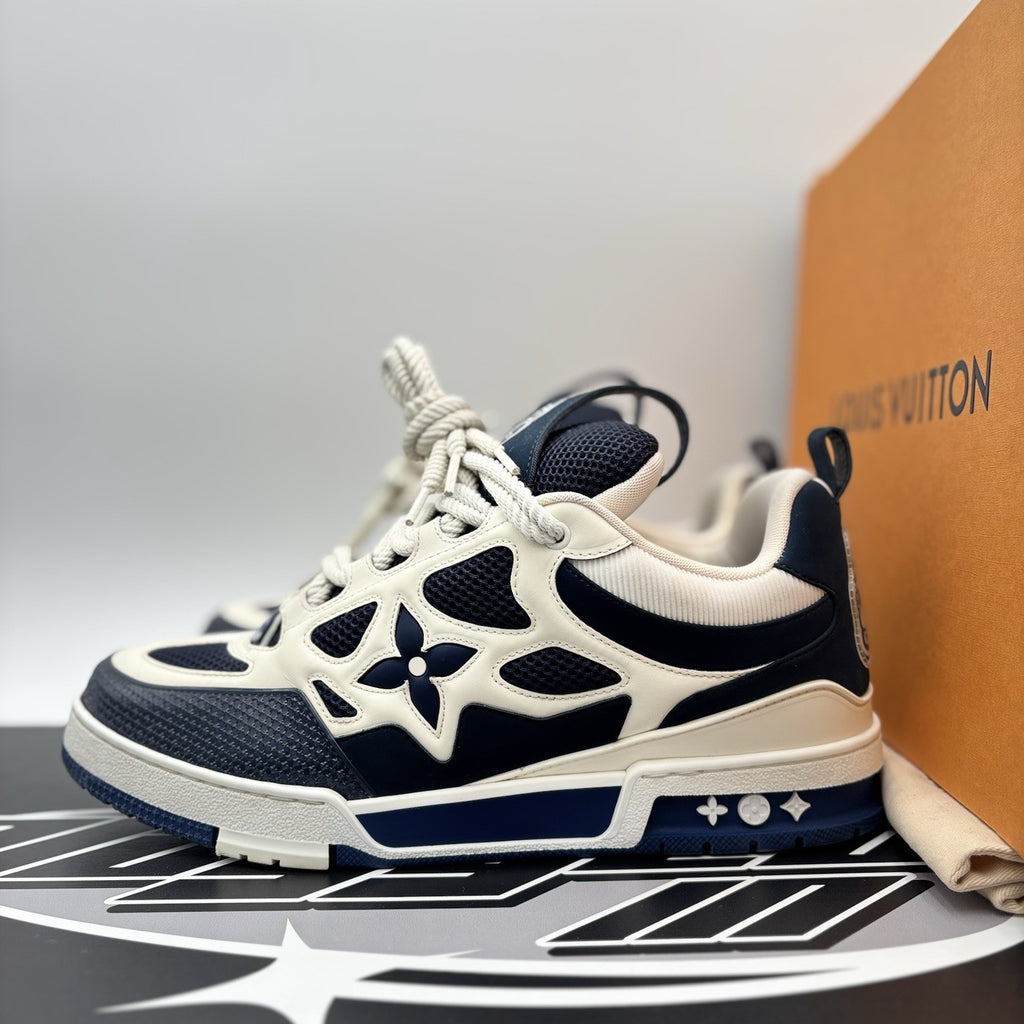 Size 8 LV (9-9.5 US) Louis Vuitton Skate ' Marine ' | GREAT CONDITION