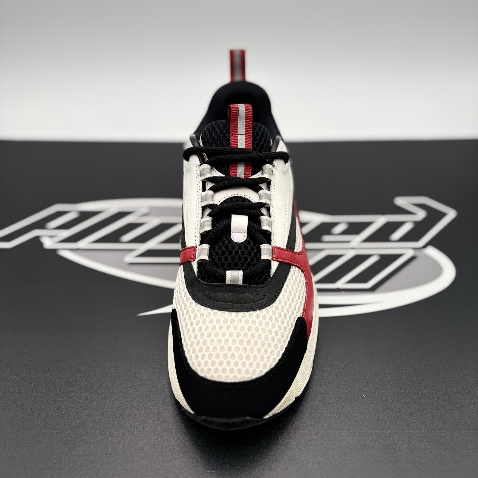 Size 42 (9 US) - Dior B22 Sneaker ' White, Red ' | GOOD CONDITION!