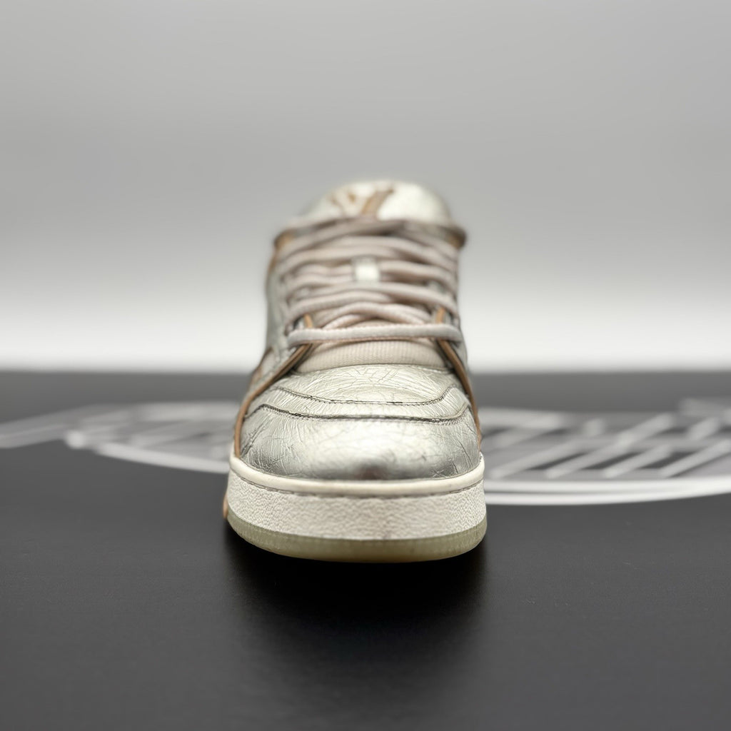 Size 6 LV (7-7.5 US ) Louis Vuitton Trainer ' Metallic, Beige '