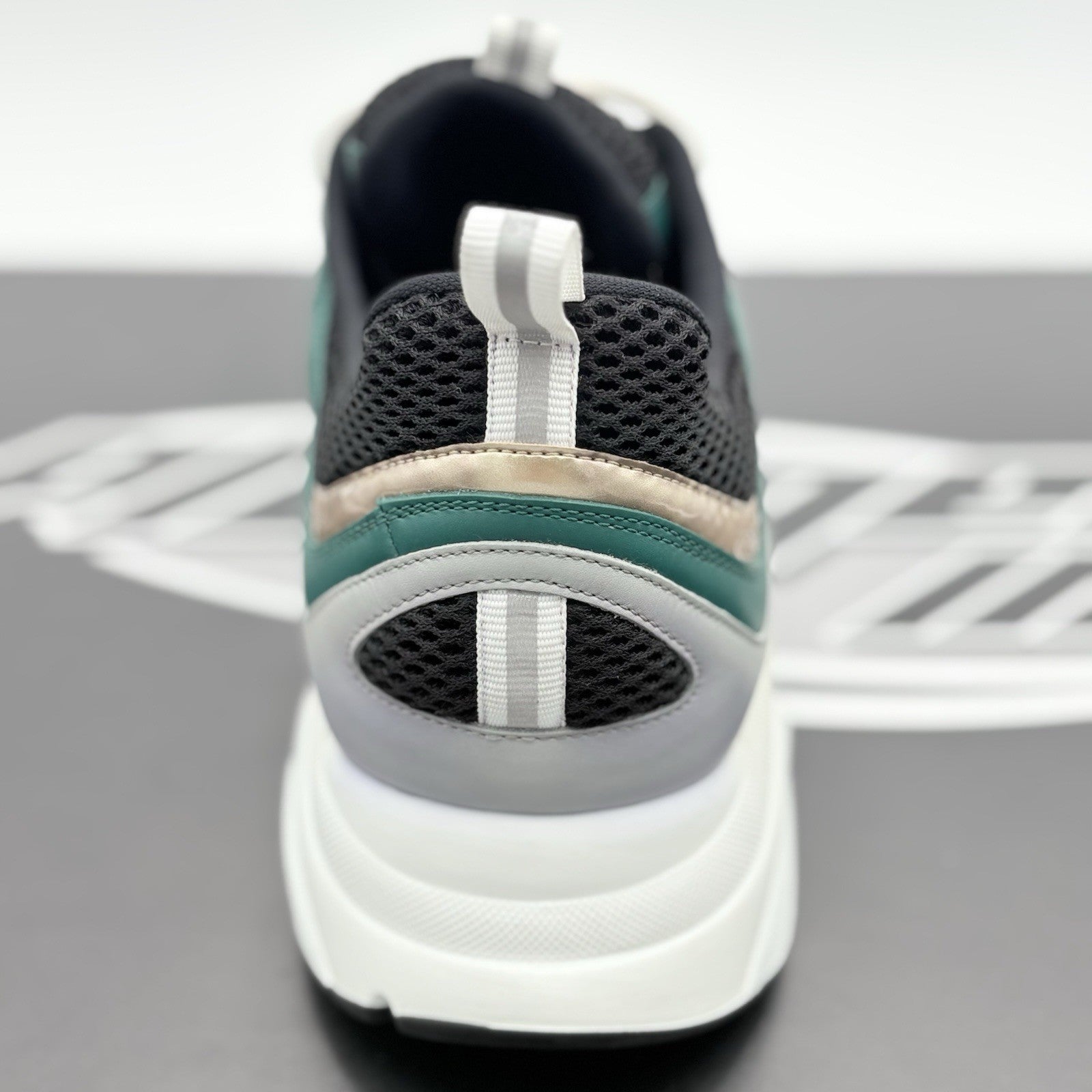 Size 49 (16 US) - Dior B22  Sneaker ' Green White Gold ' | NEW!