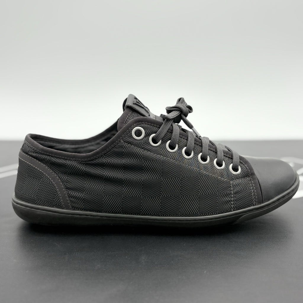 Size 7 LV (8-8.5 US) - Louis Vuitton Damier Low Top ' Black ' | GOOD CONDITION!