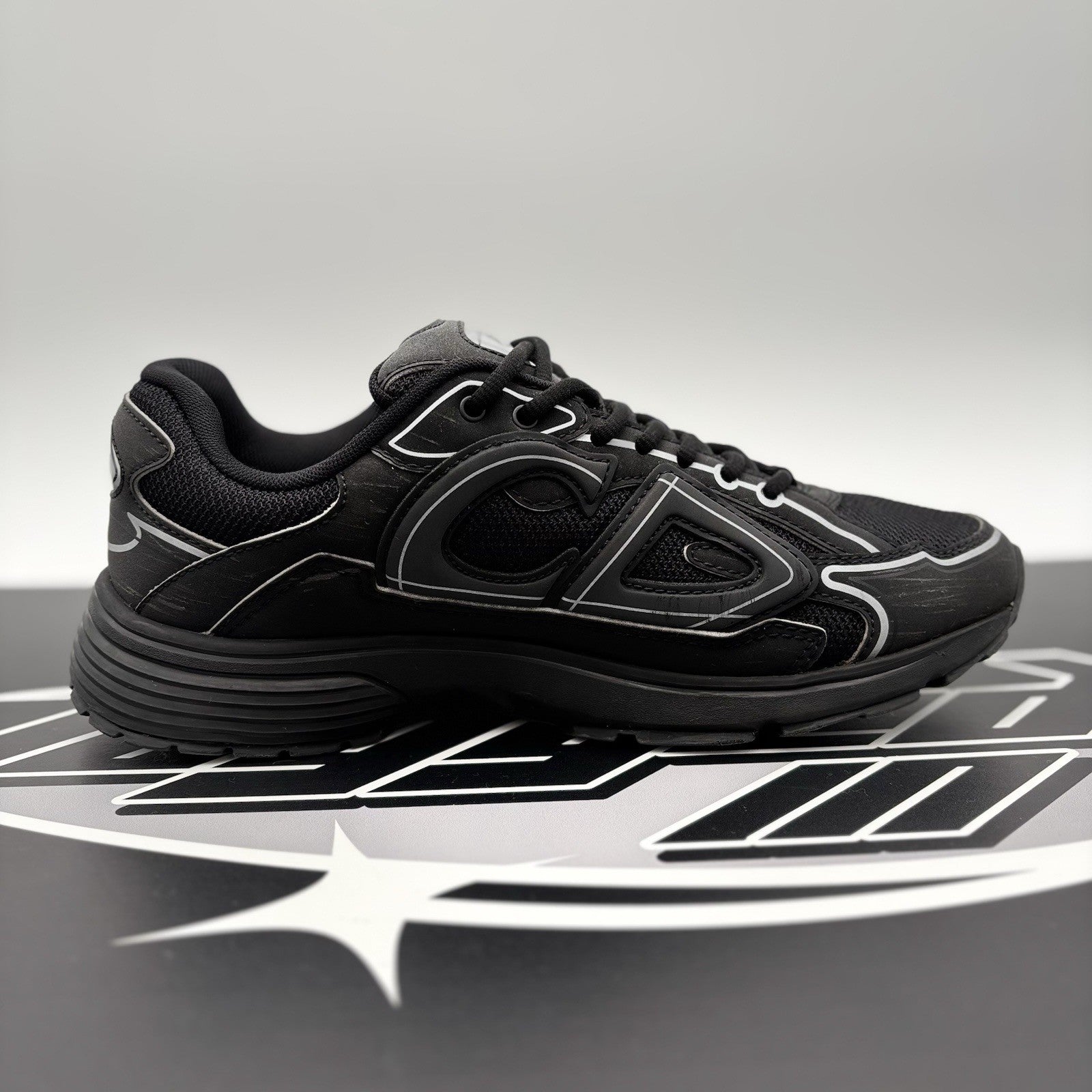 Size 41 (8 US) Dior B30 Reflective Sneaker ' Black ' | GOOD CONDITION!