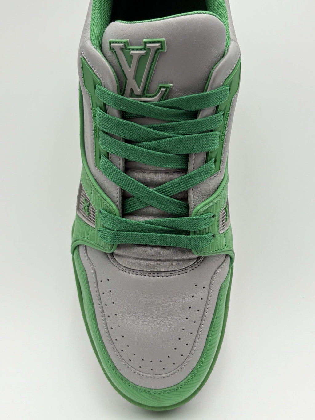 Size 8.5 LV (9.5-10 US) Louis Vuitton LV Trainer ' Green Grey ' | SUPER CLEAN!