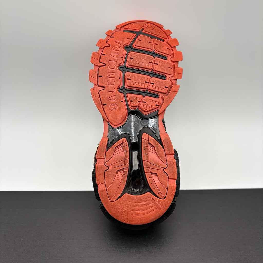 Size 42 (9 US) - Balenciaga Track 2 Trainer ' Black, Orange  '