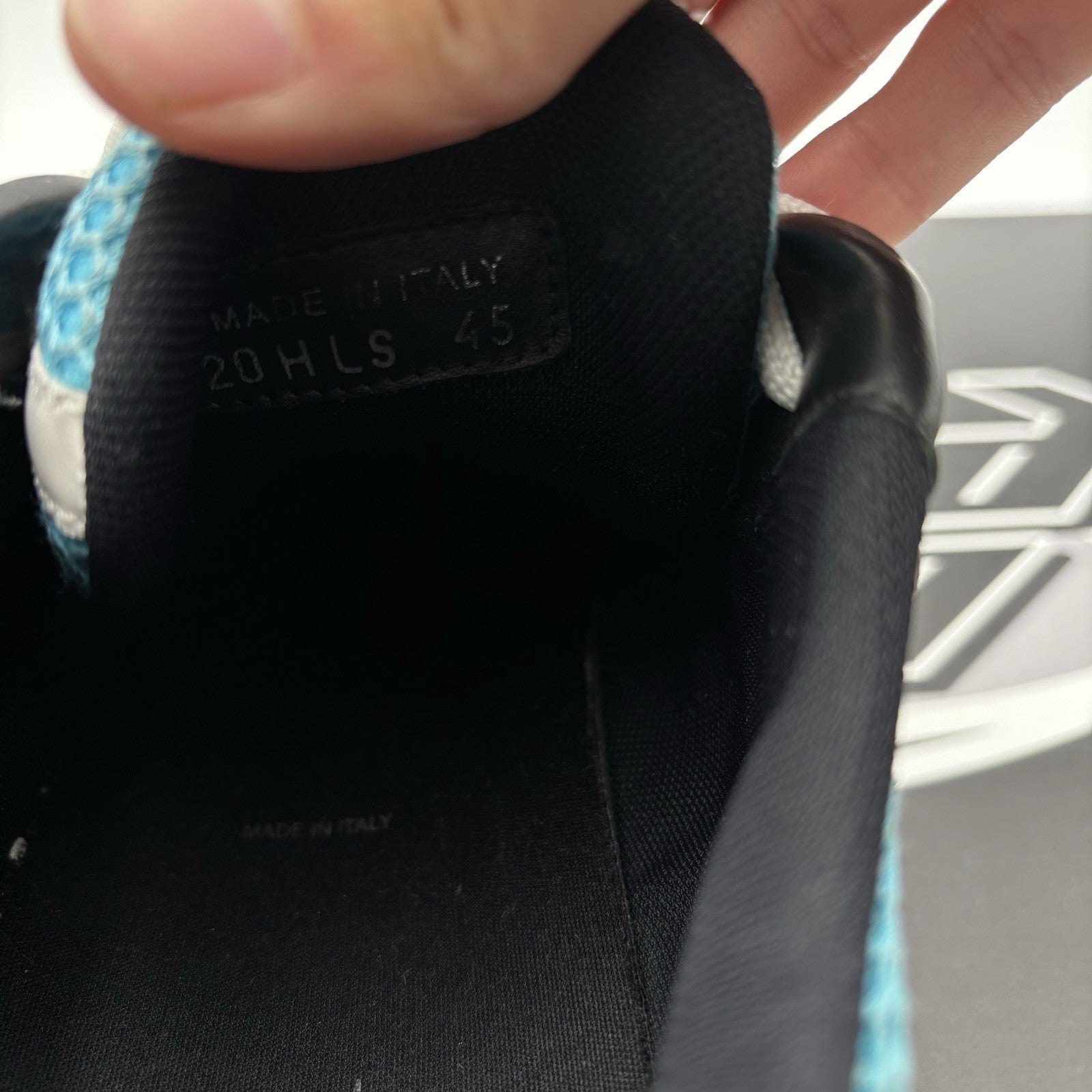 Size 45 EU (12 US) - Dior B22 ‘ White, Teal’ | GREAT CONDITION!