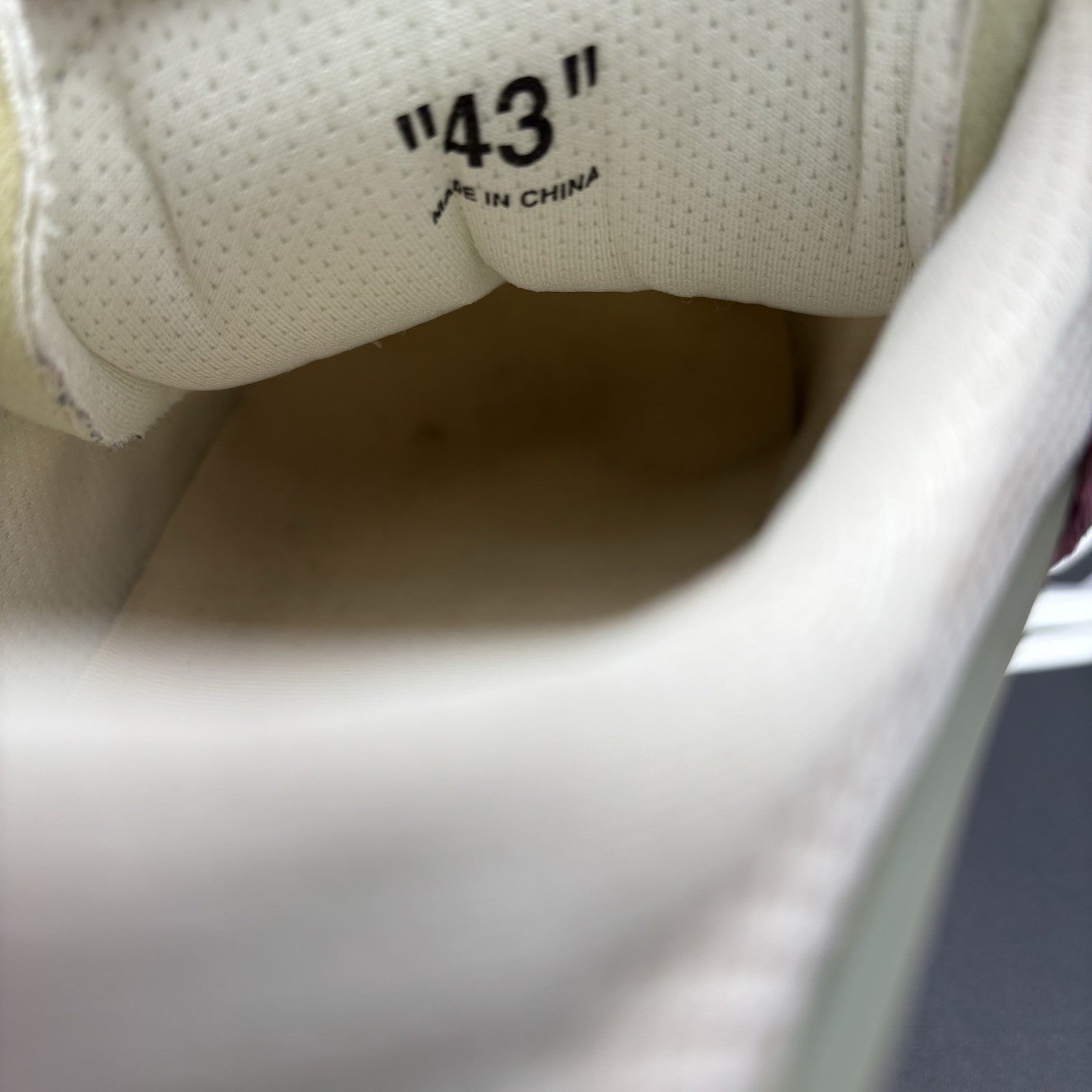 Size 43 (10 US) Off-White Odsy-1000 ' White Multi ' | GREAT CONDITION!