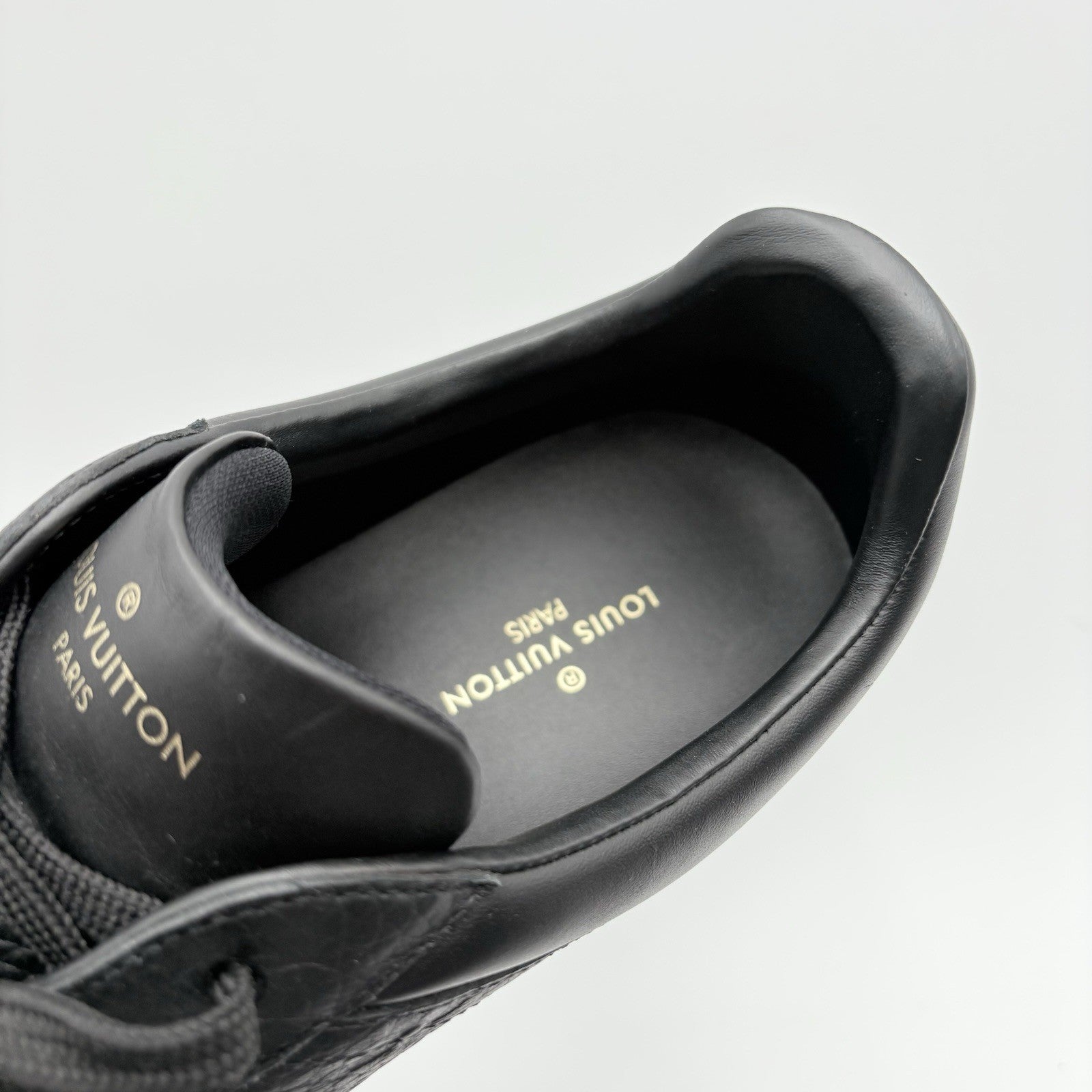 Size 9 LV (10-10.5 US) Louis Vuitton Luxembourg Monogram ' Black ' | WORN ONCE!