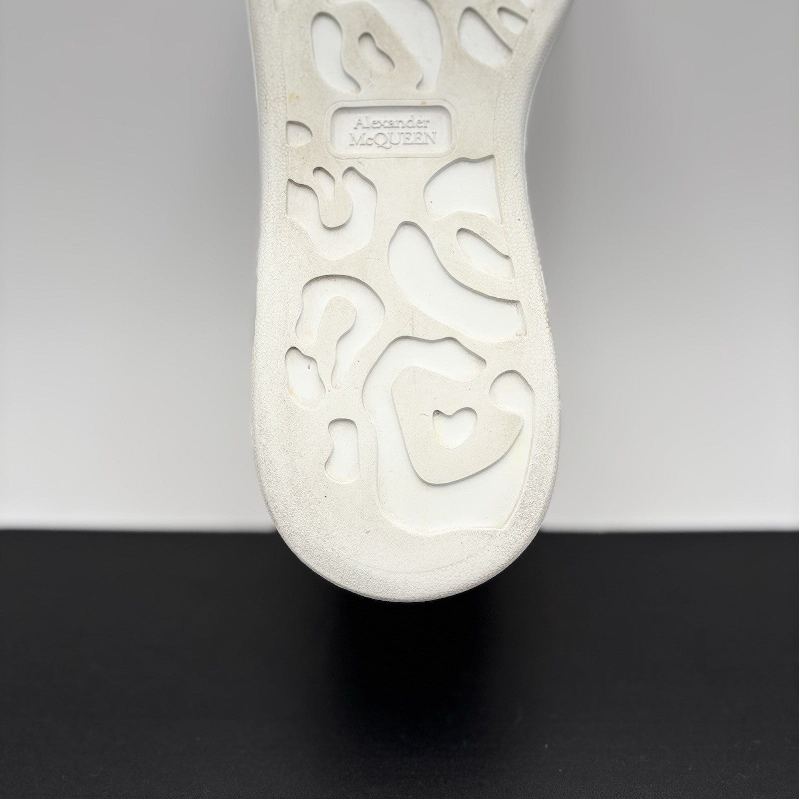 Size 43 (10 US) Alexander McQueen Oversized ' White, Multicolor ' | GREAT COND!