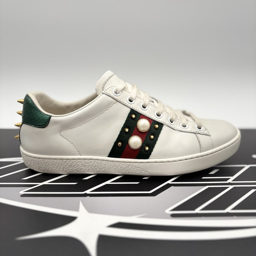 Size 36.5 - Gucci Ace Studded ' White, Pearls ' | GREAT CONDITION!