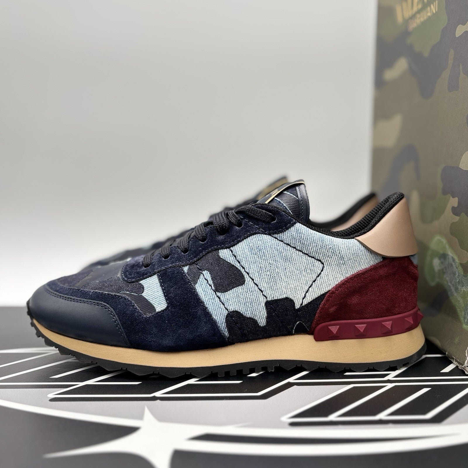 Size 41 EU (8 US) - Valentino Denim RockRunner Camo ‘ Blue, Red ‘ | GREAT COND!