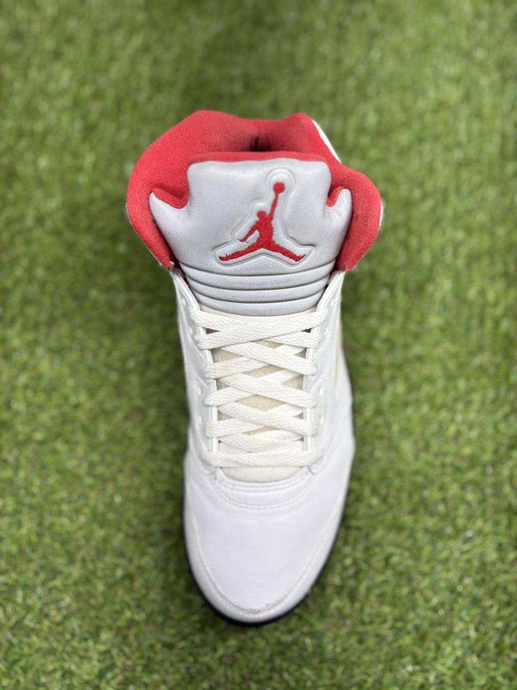 Size 9.5 - Air Jordan 5 Retro Mid ' Fire Red ' | GREAT CONDITION!