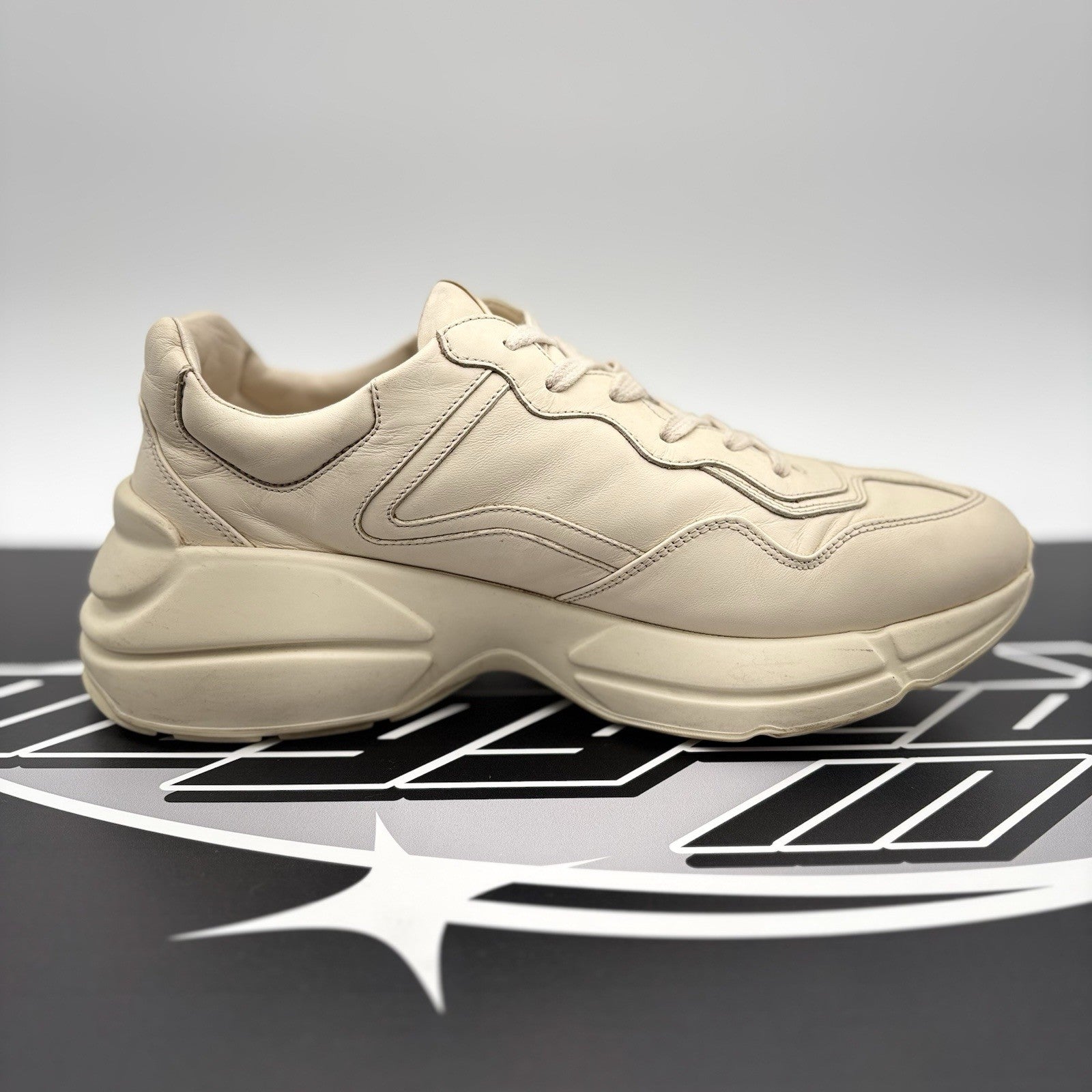 Size 7.5 G (8 US) Gucci Rhyton GG  ‘ Gucci logo ’ | GOOD CONDITION!