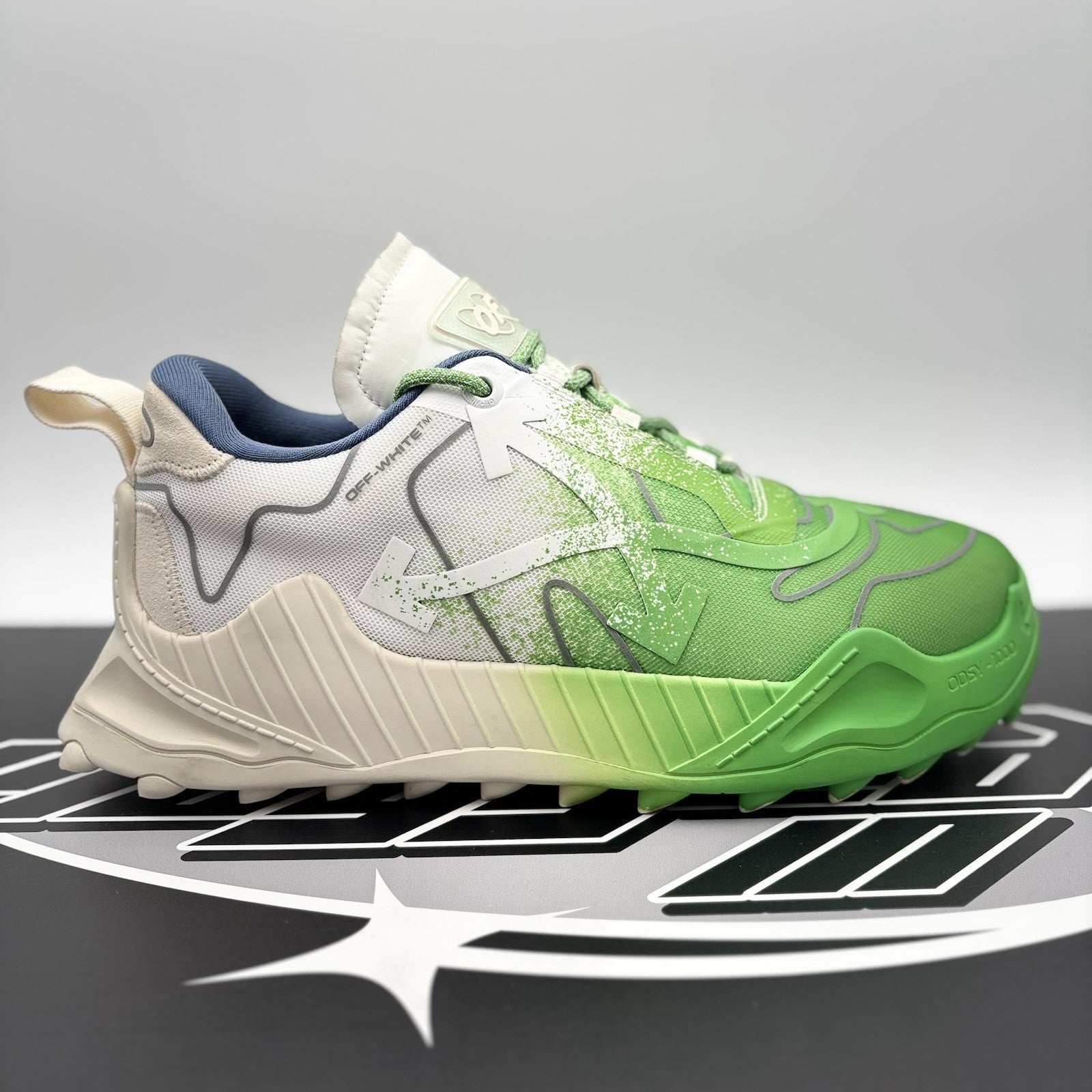 Size 45 (12 US) Off-White ODSY-1000 ' White, Green Spray Paint ' | GREAT!