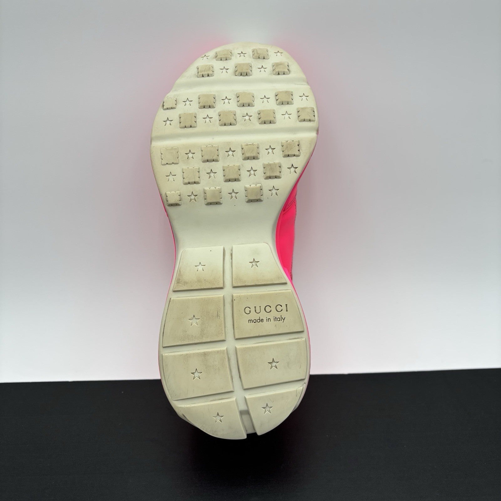 Size 9 G (9.5 US) - Gucci Rhyton ' Neon Pink ' | GOOD CONDITION!