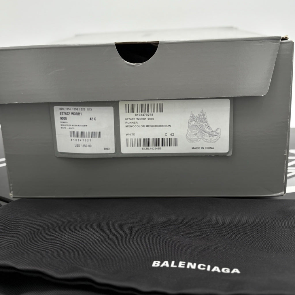 Size 42 - Balenciaga Runner Sneaker ' White ' | BRAND NEW!